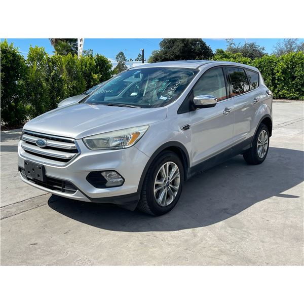 FORD  ESCAPE 2017 O/S-WAIT/TITLE