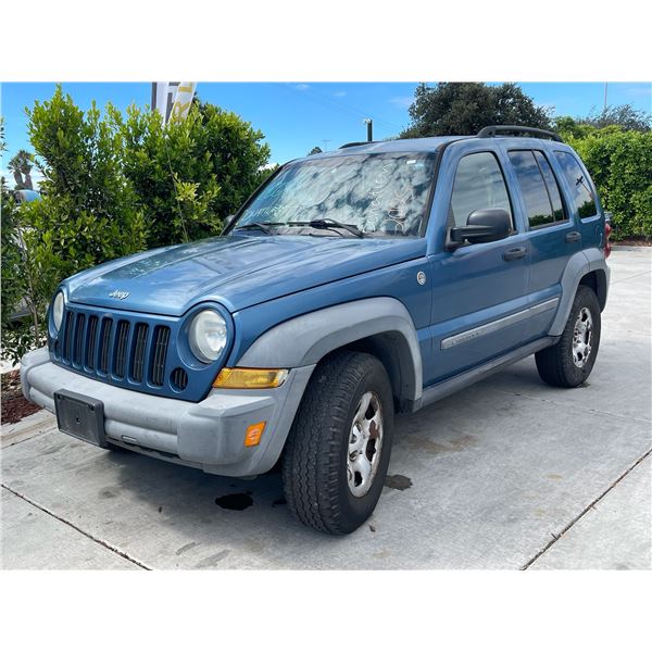 JEEP  LIBERTY 2005 O/S TITLE 2 DAYS