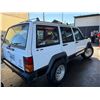 Image 3 : JEEP  CHEROKEE 1986 T-DONATION