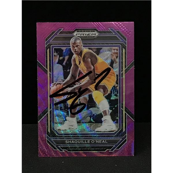 SHAQUILLE O'NEAL SIGNED PANINI PRIZM PURPLE REFRACTOR LSU TRADING CARD