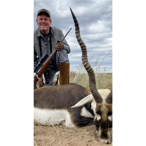 6-Day Argentina Blackbuck Hunt for 4 Hunters (1 Blackbuck Per Hunter) & 4 Non-Hunters
