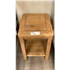 Image 2 : GREY DESIGNER CHAISE LOUNGE WITH THROW CUSHIONS NATURAL WOOD 2 TIER SIDE TABLE & DARK WOOD DIVIDER