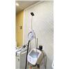 Image 2 : LUMENIS IPL QUANTUM COMMERCIAL ELECTRIC MOBILE ESTHETICIANS LASER SYSTEM WITH KEYS & HANDPIECE