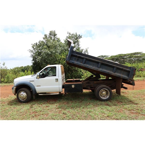 2005 Ford F450 Super Duty Truck w/ Dump Bed, 169704 Miles, Lic. 180KBT (Starts & Runs - See Video)