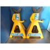 Image 1 : Two 3 Ton Jack Stands