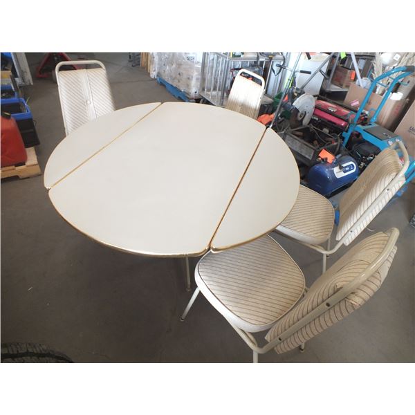 Table & 4 Chairs