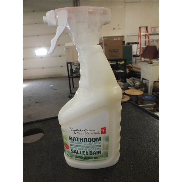 8 Bottles Of Bathroom Cleaner