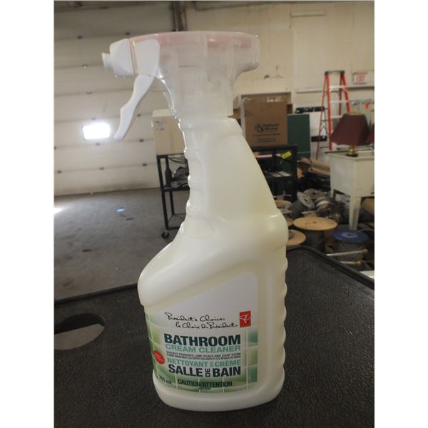 8 Bottles Of Bathroom Cleaner