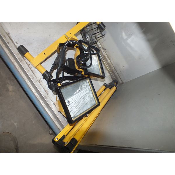 Duel Head Job Light w/ Stand