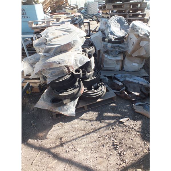 2 Pallets of Assorted Belts