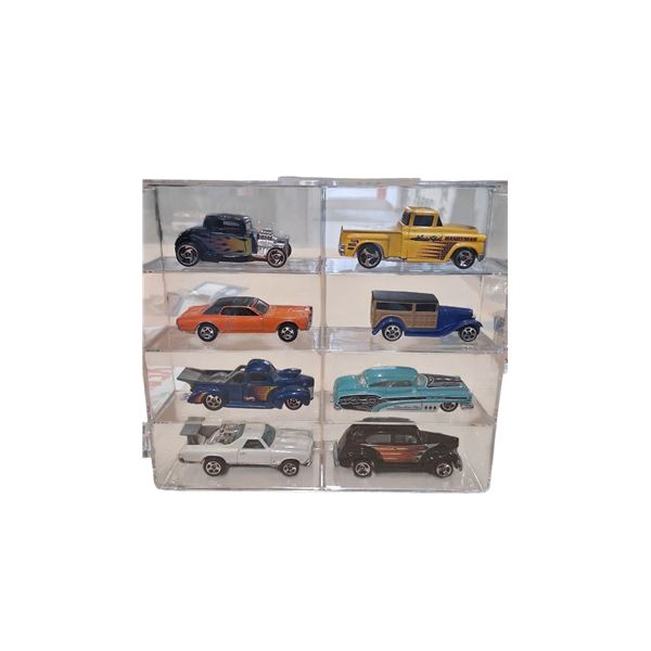 8 Hot Wheels in case