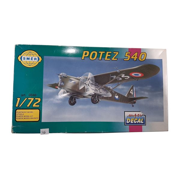 1:72 scale Potez 540 plane model kit