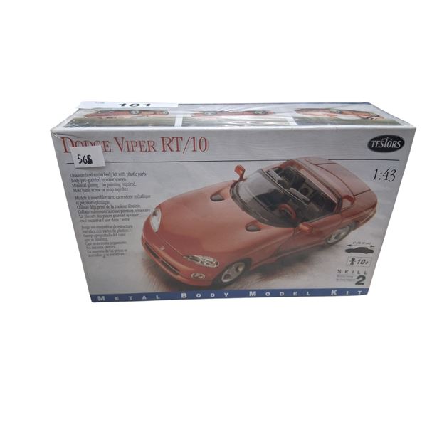 Testors Dodge Viper RT10 model kit NIB metal