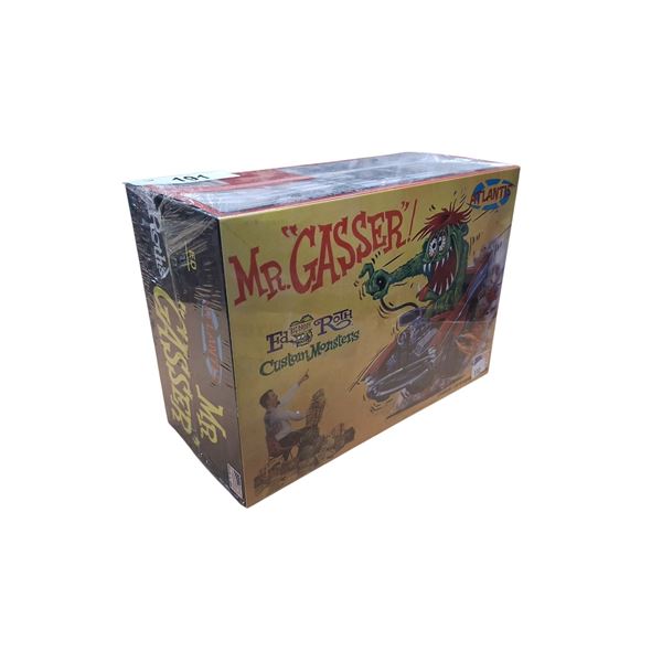 NIB Ed Roth Mr Gasser model kit