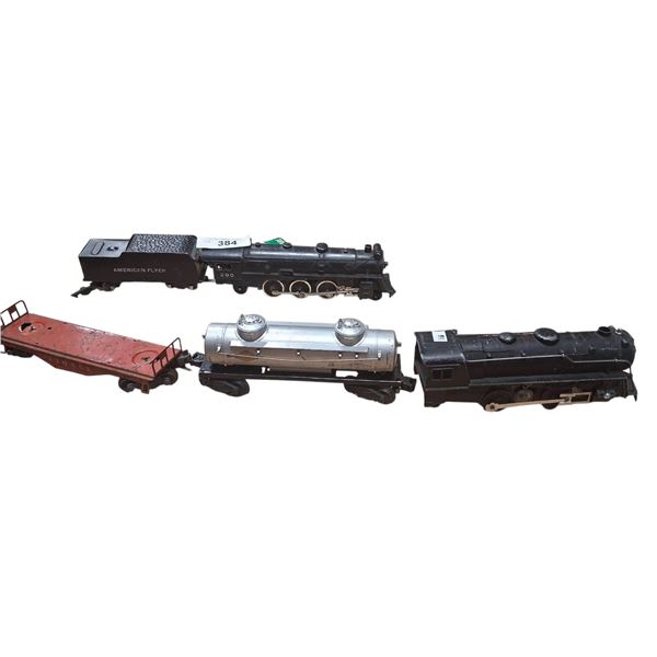 5 vintage train pieces