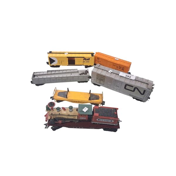 5 vintage train pieces