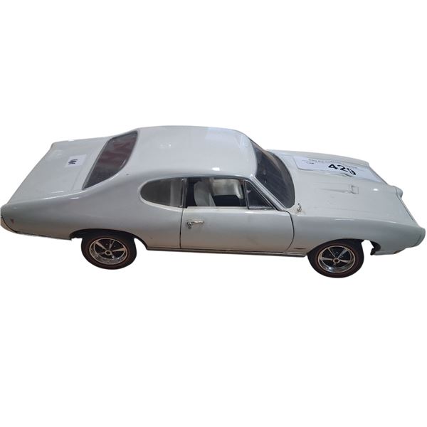 1:18 die cast 68 GTO by ERTL