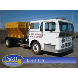 1977 WARD LA FRANCE FIRE ENGINE