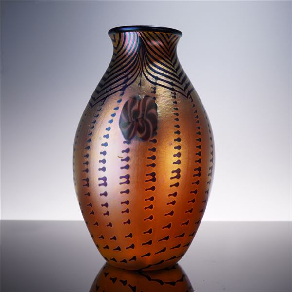 Orient and Flume Iridescent Art Glass Vase