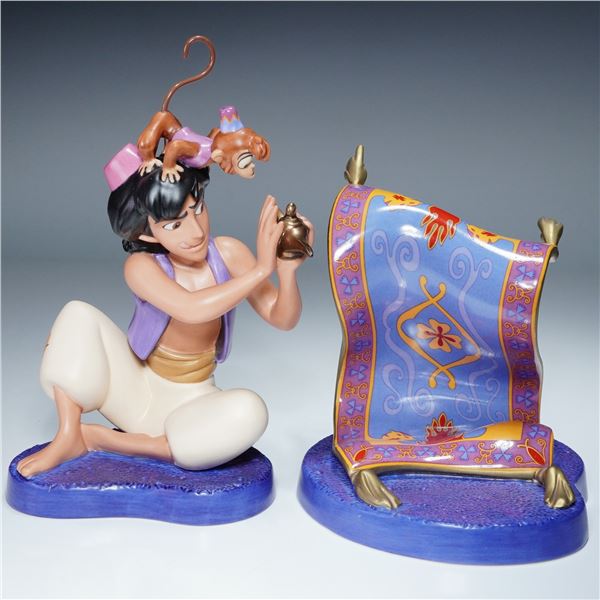 2pc Walt Disney Classics Figurines, Aladdin and Abu with Magic Carpet