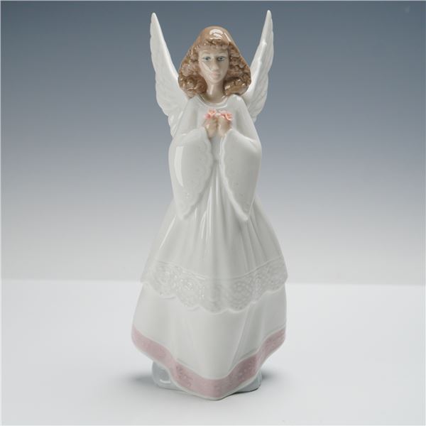 Lladro Figurine, Celestial Scent 1006943