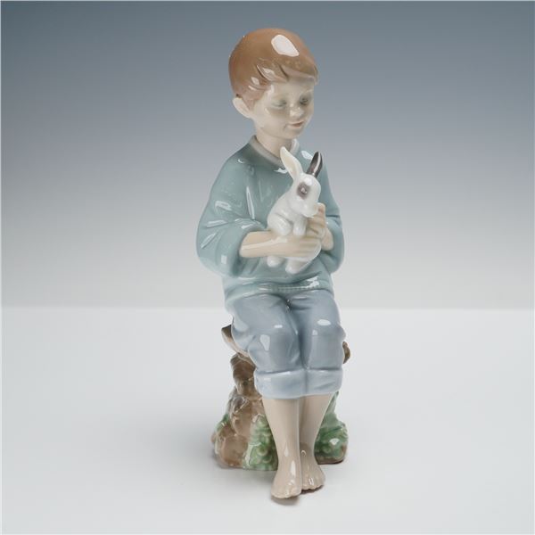 Lladro Porcelain Figurine, Every Bunny Needs Somebody 1008287