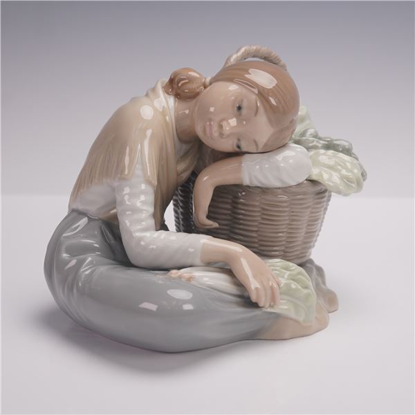 Lladro Porcelain Figurine, Green Grocer 1001087