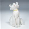 Image 1 : Walt Disney Classics Figurine, Duchess from Aristocats, Fetching Feline