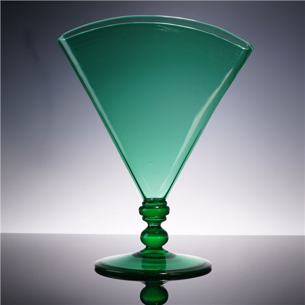 Pomona Green Fan Vase