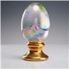 Image 3 : Fenton Glass Egg Paperweight with Hand Painted Floral Design