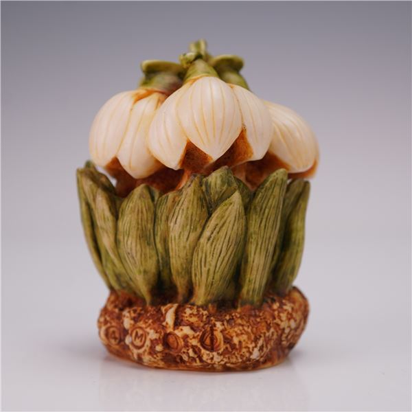 Harmony Kingdom Covered Box Figurine, Snow Drop