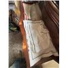 Image 2 : Assorted Sets of Table Place Mats, Linens, Plate Separators and Tablecloths