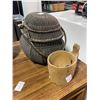 Image 3 : Set of Decorative Pottery Vases with Accents & Woven Basket
