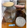 Image 2 : Group of Glass Jar, Glass Plates & Decor