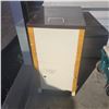 Image 1 : Metal Storage Cabinet