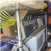 Image 1 : Box w/ Contents - Gardon, Outdoor Misc