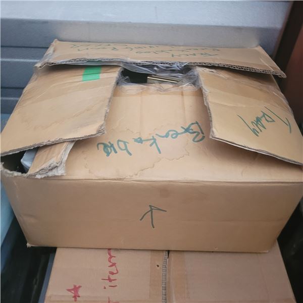 Box w/ Contents - RC Controllers, 4 Matching Glasses