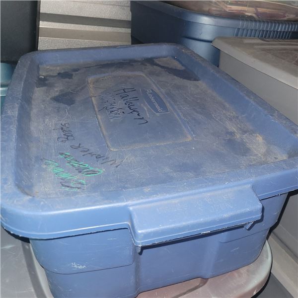 Blue Rubbermaid Tote w/ Contents - Halowe'en & Seasonal Decor