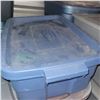 Image 1 : Blue Rubbermaid Tote w/ Contents - Halowe'en & Seasonal Decor