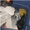 Image 7 : Blue Rubbermaid Tote w/ Contents - Halowe'en & Seasonal Decor