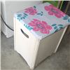Image 1 : Vintage Storage Stool