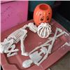 Image 2 : Brick Red Tote w/ Contents - Hallowe'en Decor