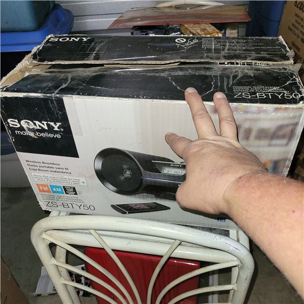 Sony Wireless Boombox Model ZS-BTY50