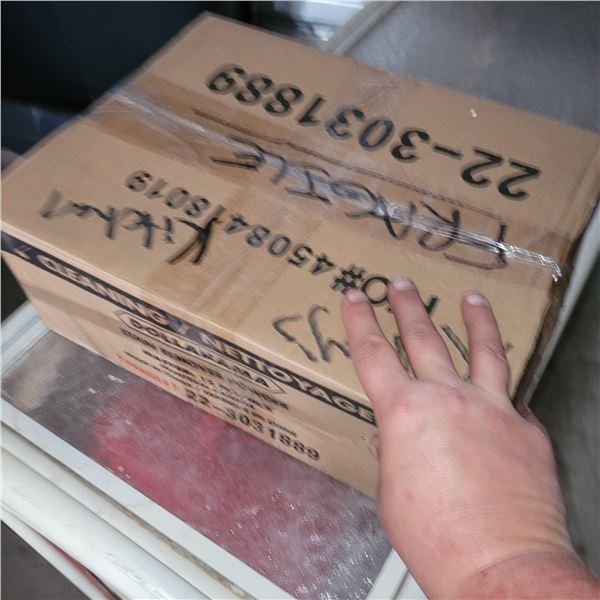 Box w/ Contents - Kitchenwares