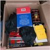 Image 2 : Box w/ Contents - Fan Clippers Trinkets, Jewellery, Leather Wallet +