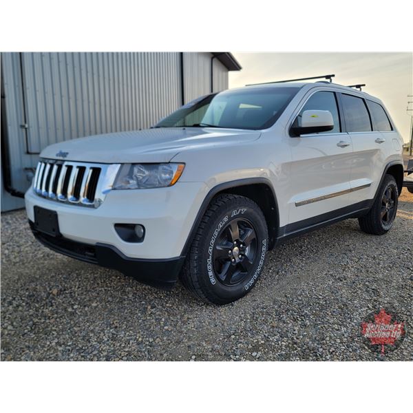 SUV : 2011 Jeep Grand Cherokee : 3.6L : 4x4