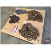 Image 2 : Tire Chains (4) - (2) 60" x 13" - (2) 92" x 36"  (Note: This item located : 2209 - 23 Street Wainwri