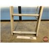 Image 2 : Aluminum Extension Ladder (18Ft) c/w Ladder Guards (NOTE : Bottom Rung Damaged & No Foot Pads)  (Not