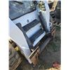 Image 9 : SKID STEER : 2003 Bobcat Model S220 Turbo : Compact Skid Steer Loader