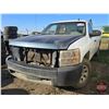 Image 1 : TRUCK:  2008 Chevrolet Silverado 2500 (Parts Truck - Not Running!)